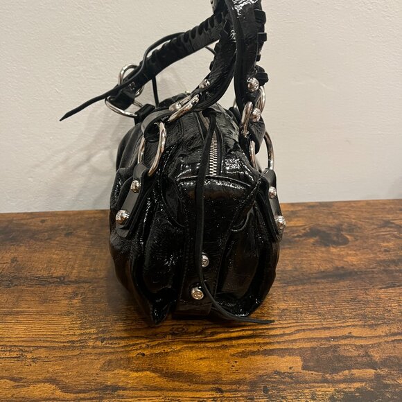 Francesco Biasia Black Patent Leather Sweet Pea Bag - Picture 2 of 5